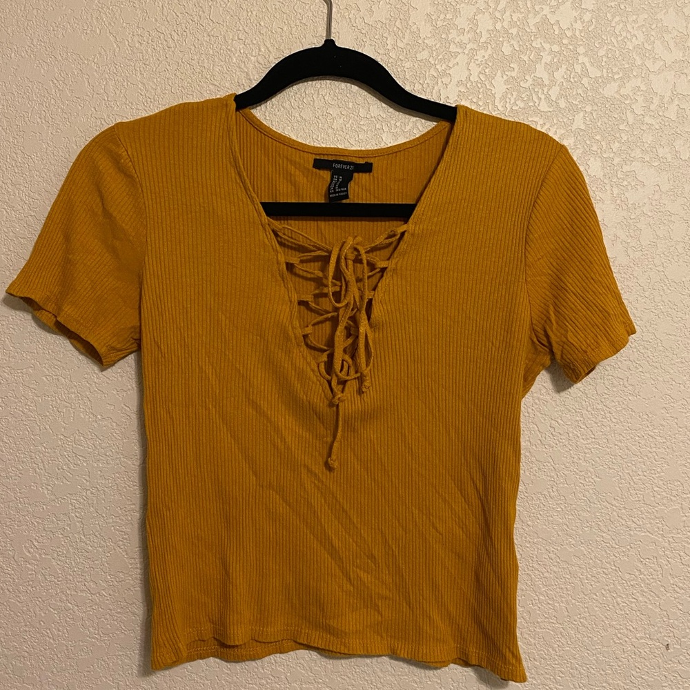 MUSTARD // crop top 🍂